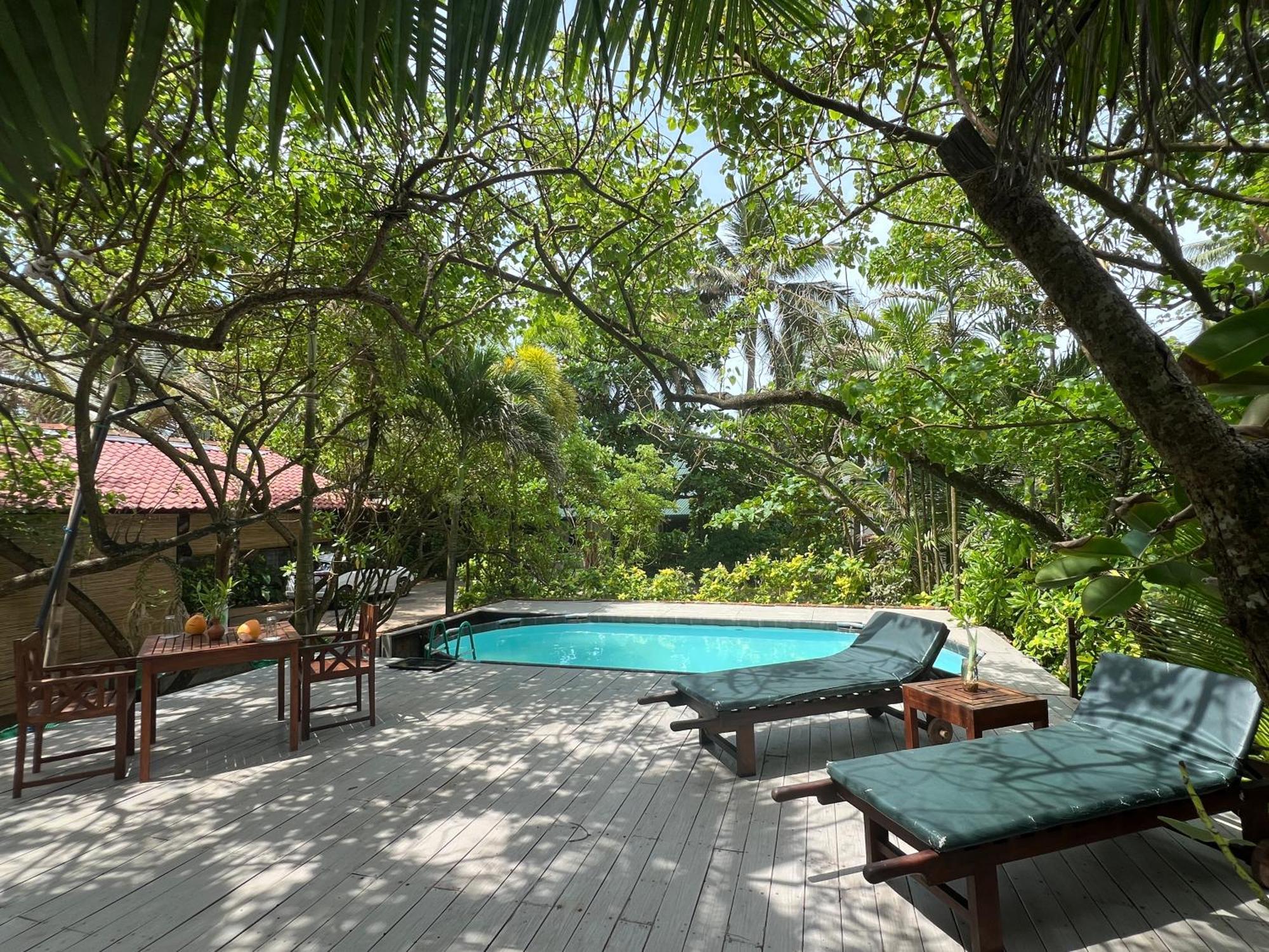 Lohas Beach Resort Villa Kalutara Exterior photo