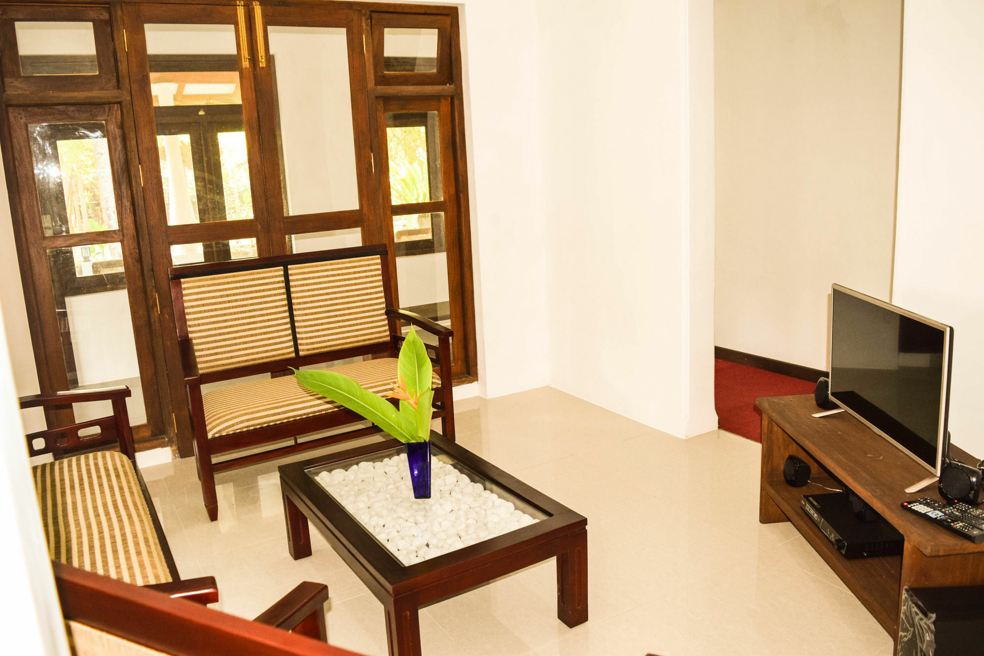 Lohas Beach Resort Villa Kalutara Exterior photo